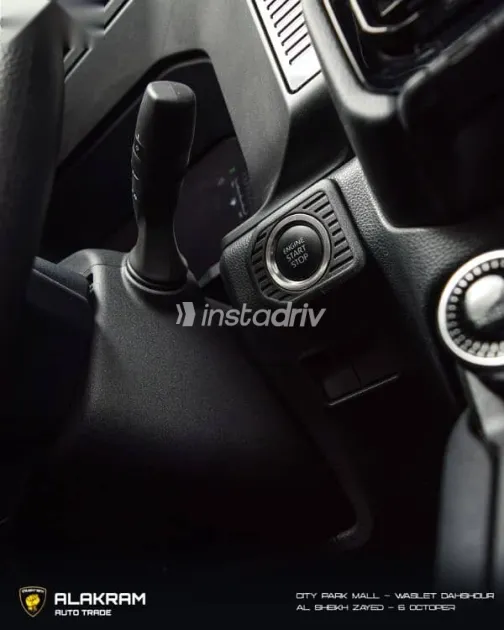 تويوتا برادو 2024 أبيض مستعملة للبيع - 8