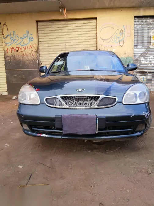 دايو نوبيرا 2004 أخضر مستعملة للبيع - 8