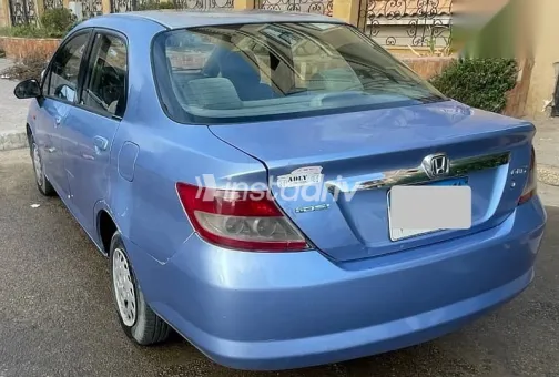 هوندا سيتى 2005 أزرق غامق مستعملة للبيع - 4
