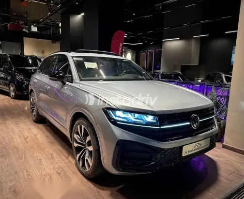 Volkswagen Touareg 2026 Gray New for Sale - 2