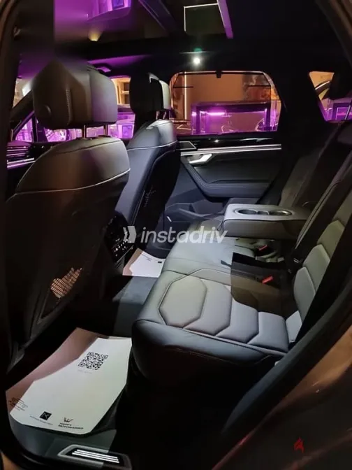 Volkswagen Touareg 2026 Gray New for Sale - 4