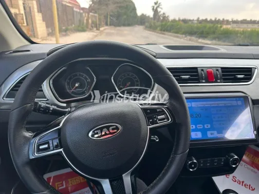 جاك S2 2018 برتقالي مستعملة للبيع - 2