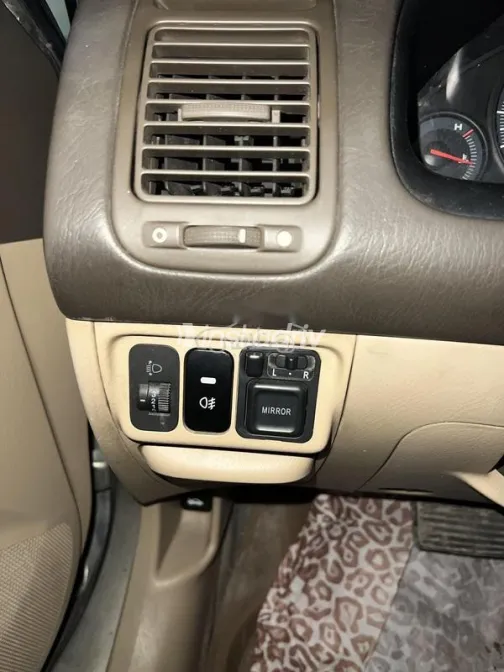 هوندا سيفك 2005 شامبين مستعملة للبيع - 4