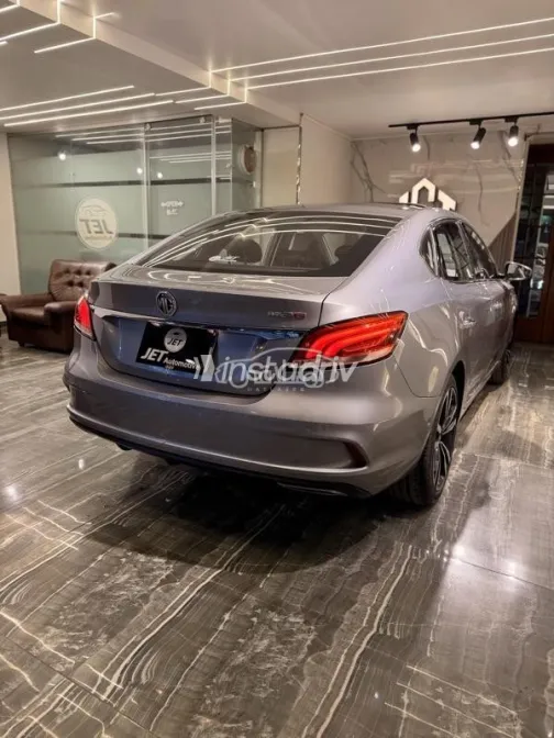 MG 6 2020 Gray Used for Sale - 5