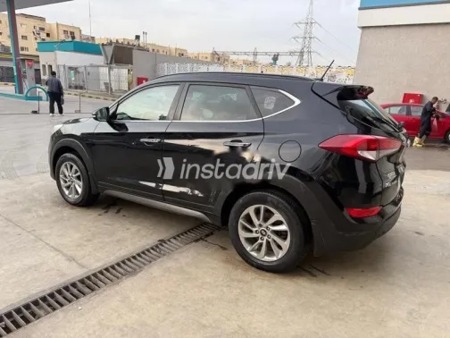 هيونداي توسان GDI 2017 أسود مستعملة للبيع - 5