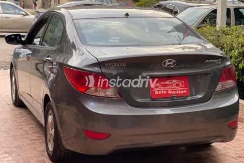 هيونداي اكسنت RB 2012 رمادي مستعملة للبيع - 5