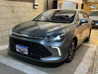 بايك اى يو بلس 2025 فضي مستعملة للبيع