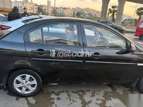 هيونداي اكسنت 2009 أسود مستعملة للبيع - 8