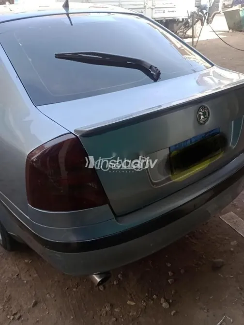 سكودا اوكتافيا A5 2007 أبيض مستعملة للبيع - 3