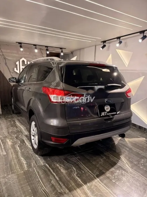 فورد كوجا 2016 رمادي مستعملة للبيع - 5