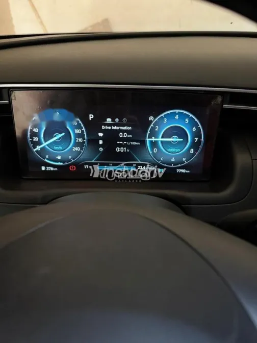 هيونداي توسان 2022 أبيض مستعملة للبيع - 5