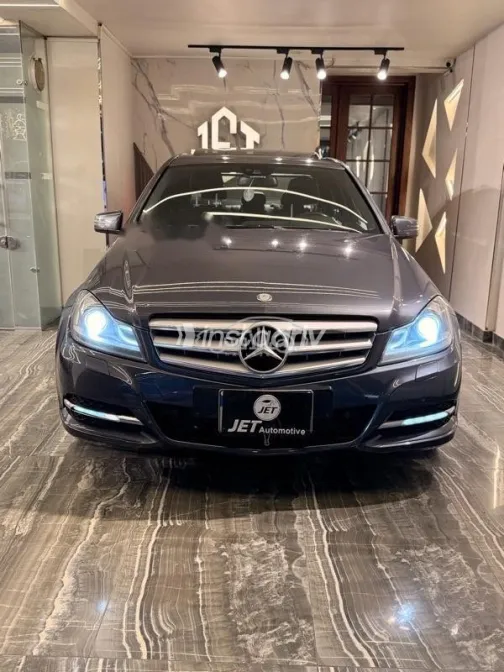 مرسيدس C 200 2013 رمادي مستعملة للبيع - 1