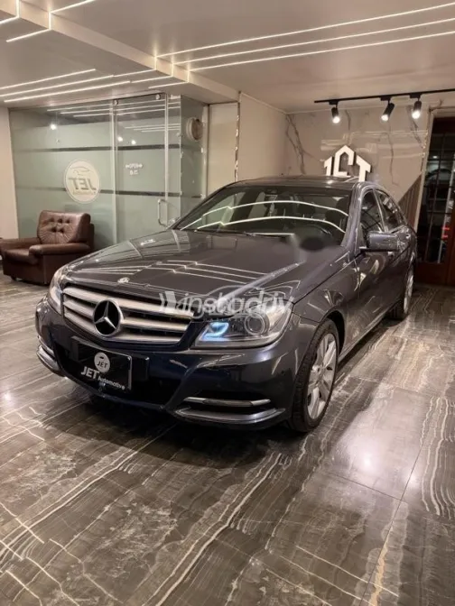 مرسيدس C 200 2013 رمادي مستعملة للبيع - 2