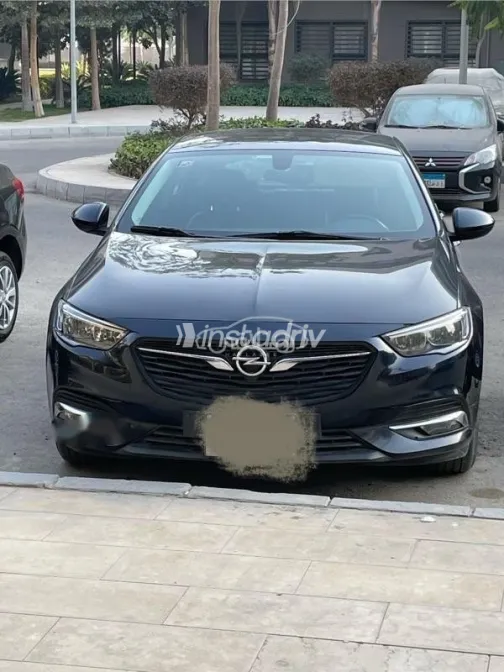 Opel Insignia 2019 Black Used for Sale - 1