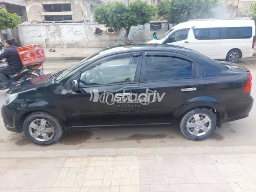 Chevrolet Aveo 2015 Black Used for Sale - 5