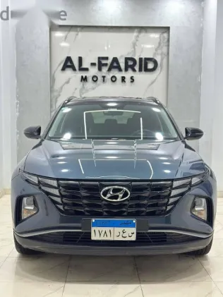 Hyundai Tucson 2024 Gray Used for Sale