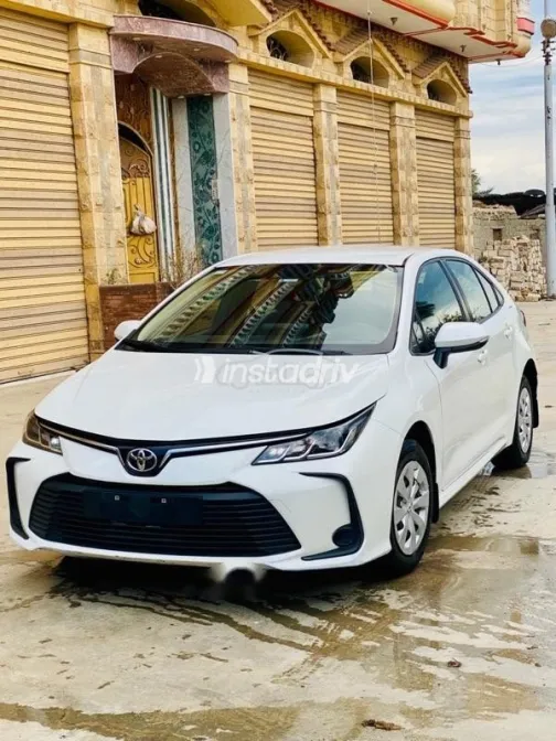 Toyota Corolla 2022 White Used for Sale - 2