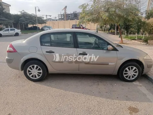 Renault Megane 2005 Gold Used for Sale - 4