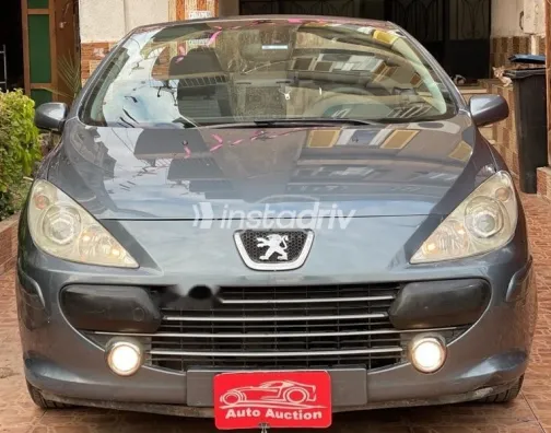 بيجو 307 2008 أزرق غامق مستعملة للبيع - 1