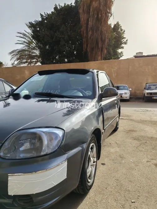 هيونداي فيرنا 2019 أبيض مستعملة للبيع - 4