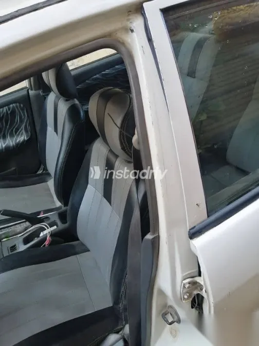 Mitsubishi Lancer 1999 White Used for Sale - 6