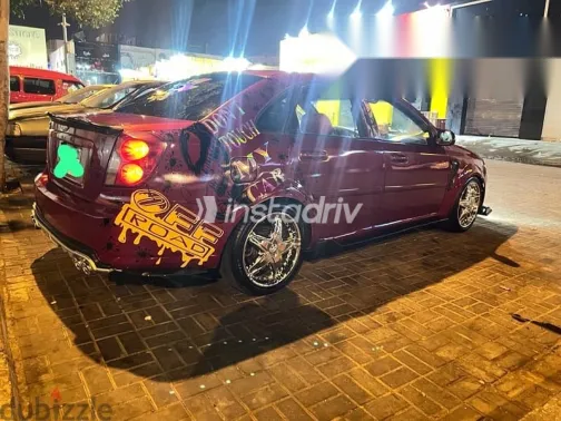 Chevrolet Optra 2010 Red Used for Sale - 3