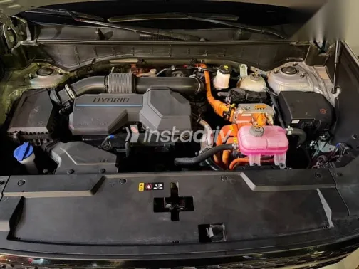 هيونداي سانتامو 2025 فضي مستعملة للبيع - 4