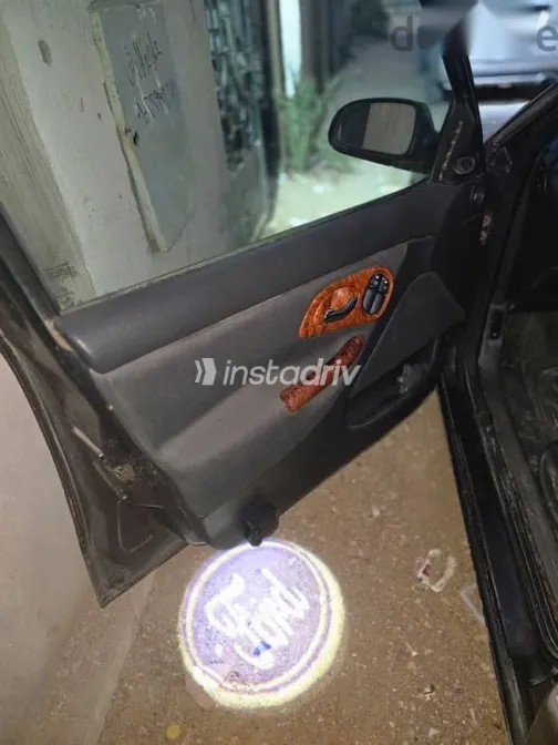 Ford Mondeo 1998 Burgundy Used for Sale - 7