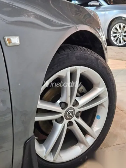 اوبل أنسيجنيا 2017 بني مستعملة للبيع - 7