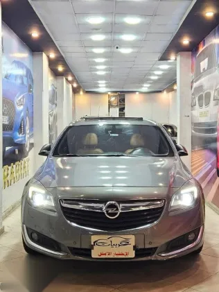 اوبل أنسيجنيا 2017 بني مستعملة للبيع