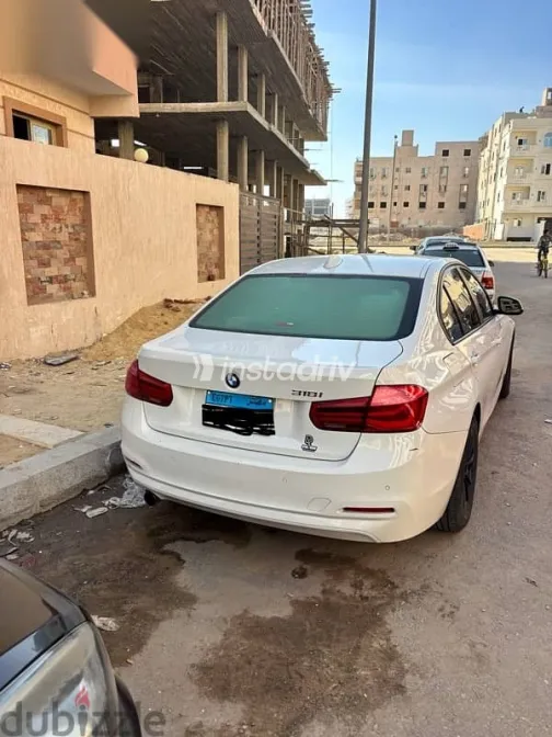 بي ام دبليو 318 2016 أبيض مستعملة للبيع - 3