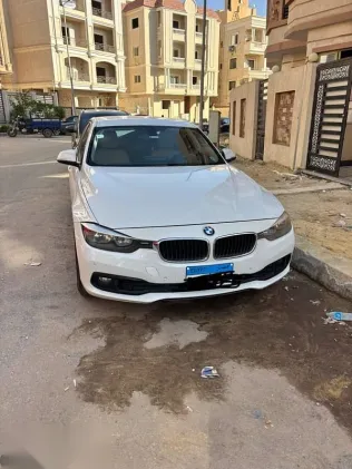 بي ام دبليو 318 2016 أبيض مستعملة للبيع