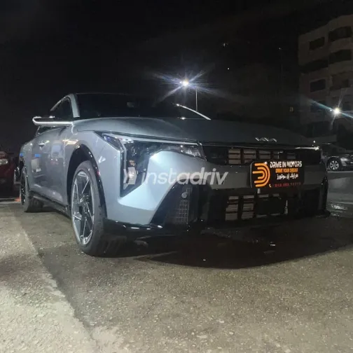 كيا كي 4 2026 فضي جديدة للبيع - 2