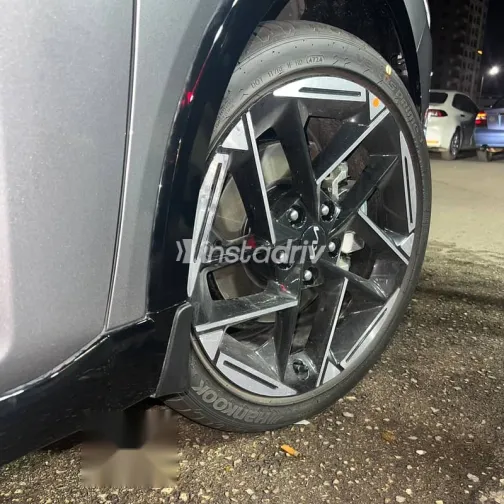 كيا كي 4 2026 فضي جديدة للبيع - 9