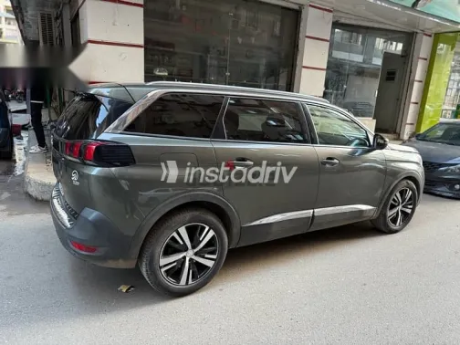 Peugeot 5008 2020 Green Used for Sale - 3