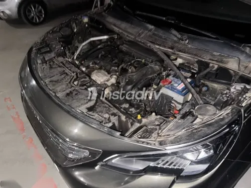 Peugeot 5008 2020 Green Used for Sale - 8