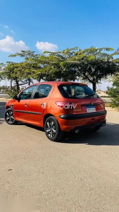 بيجو 206 2001 نبيتي مستعملة للبيع - 3