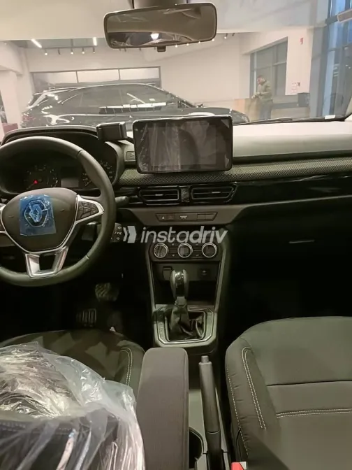 Renault Taliant 2026 White New for Sale - 3