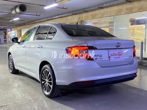 فيات تيبو 2024 فضي مستعملة للبيع - 3