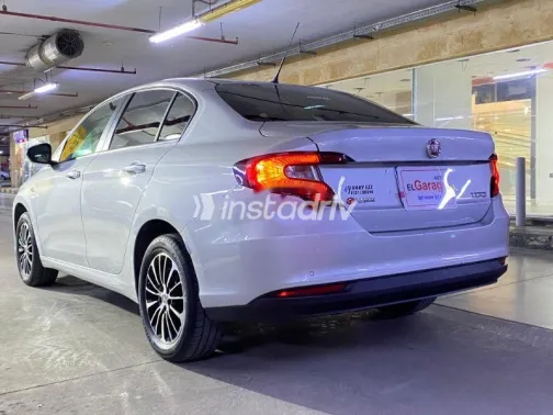 فيات تيبو 2024 فضي مستعملة للبيع - 5