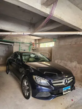 مرسيدس C 180 2018 أبيض مستعملة للبيع