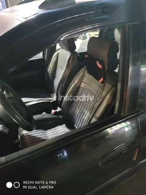 هيونداي ماتريكس 2005 أسود مستعملة للبيع - 4