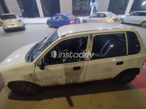 سوزوكى التو 1999 أبيض مستعملة للبيع - 4