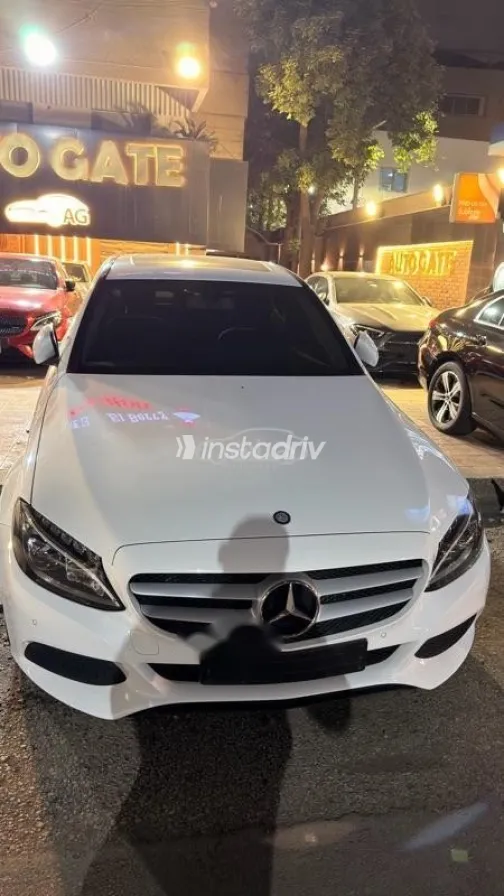 مرسيدس C 180 2017 أبيض مستعملة للبيع - 1