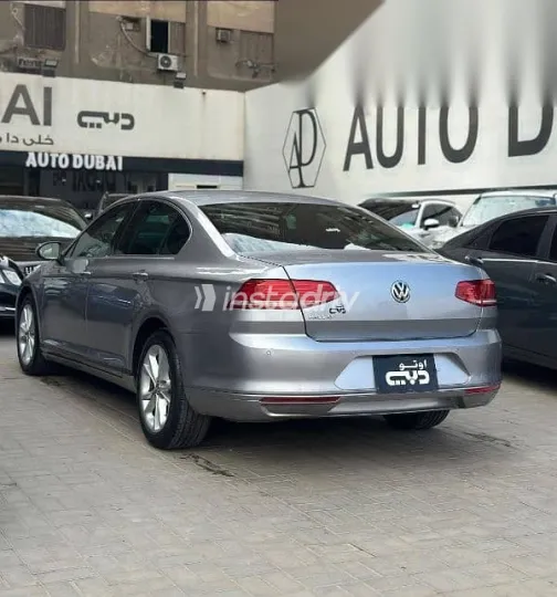 فولكس فاغن باسات 2019 رمادي مستعملة للبيع - 9