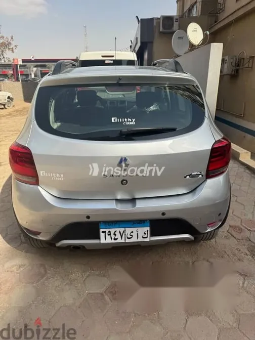 Renault Sandero 2022 Silver Used for Sale - 2