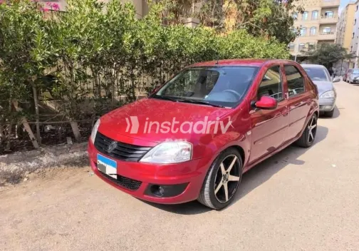 رينو لوجان 2011 أحمر مستعملة للبيع - 1