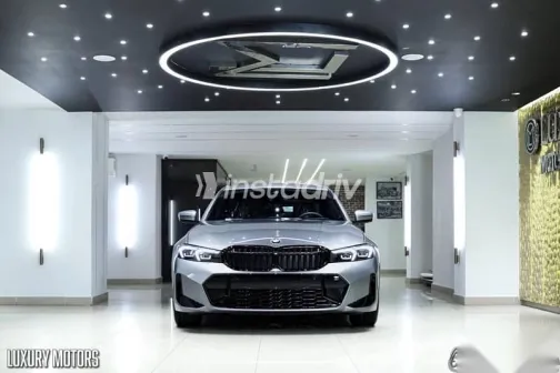 بي ام دبليو 320 2026 رمادي جديدة للبيع - 3