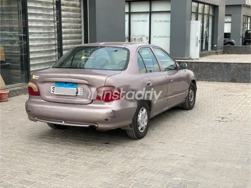 هيونداي اكسنت RB 2000 رمادي مستعملة للبيع - 4