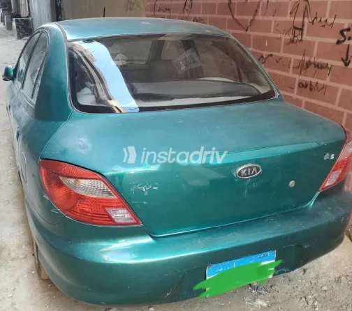 كيا ريو 2001 أخضر مستعملة للبيع - 2